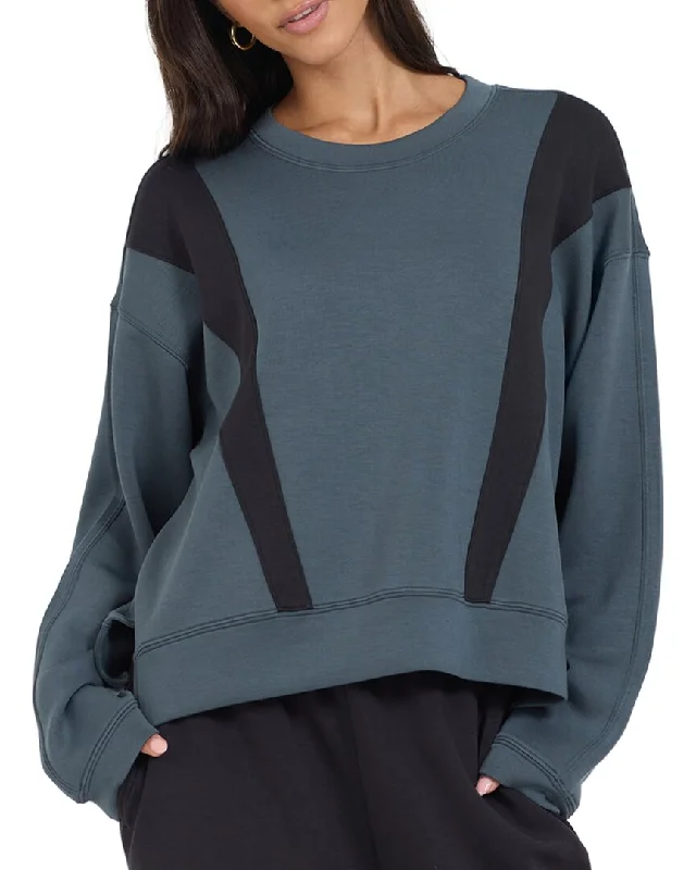 Effortless Style Vintage Havana Colorblock Cloud Fleece Insert Crew Top