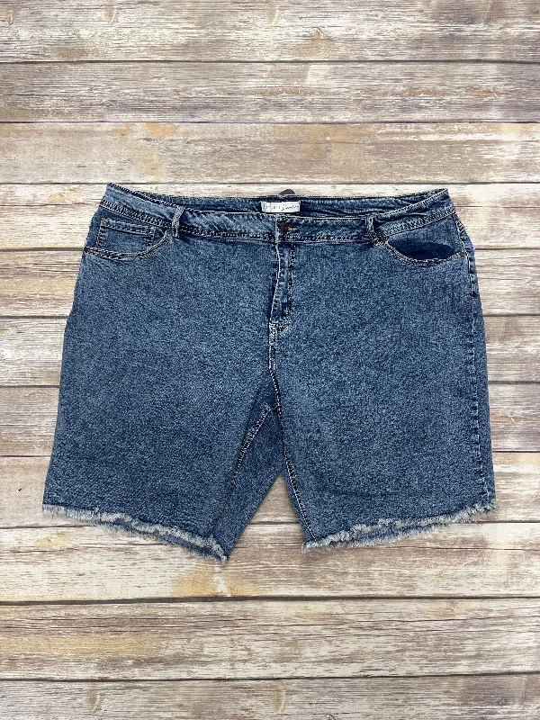 Fashion-Forward Shorts By Cato size 24